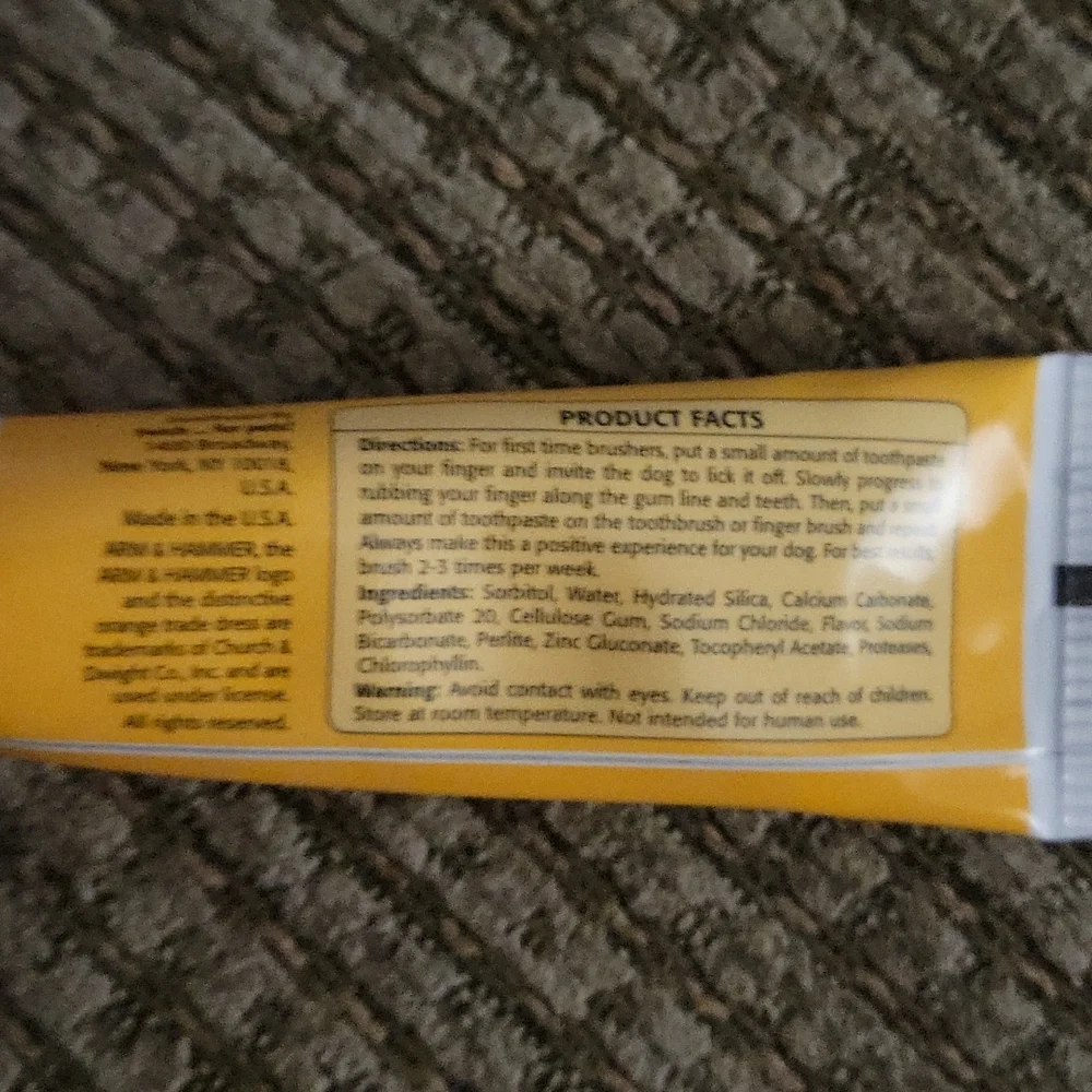 Nwot arm&hammer Dog toothpaste